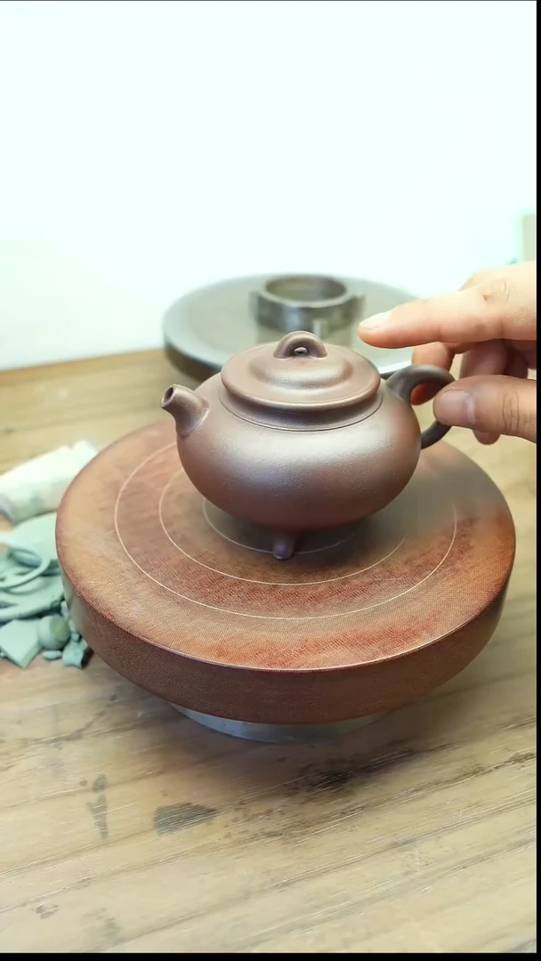 茶壶紫砂紫砂壶4 三足 170cc