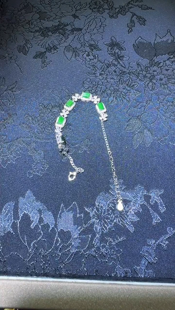 【闪购商品】翡翠手链银S925镶嵌手链