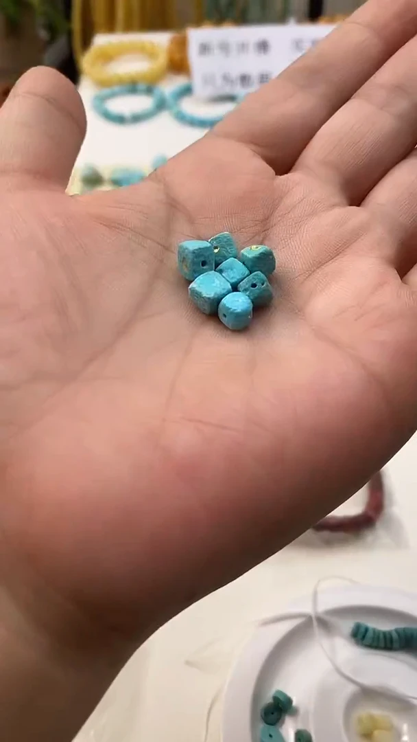 南红玛瑙未镶嵌珠宝半成品30