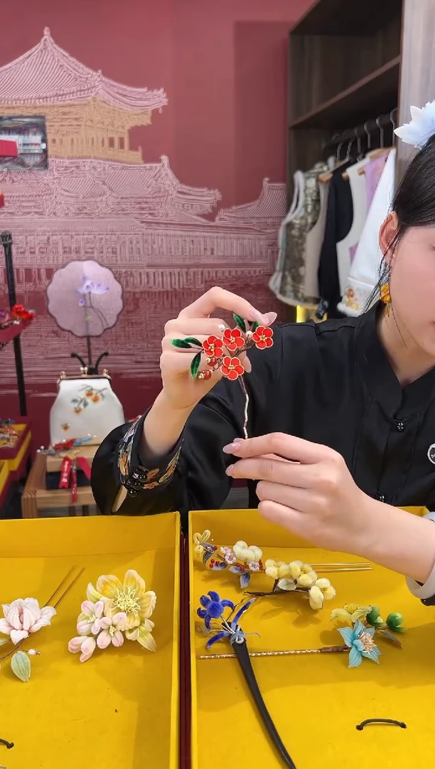 【闪购商品】刺绣非遗绒花（发饰）