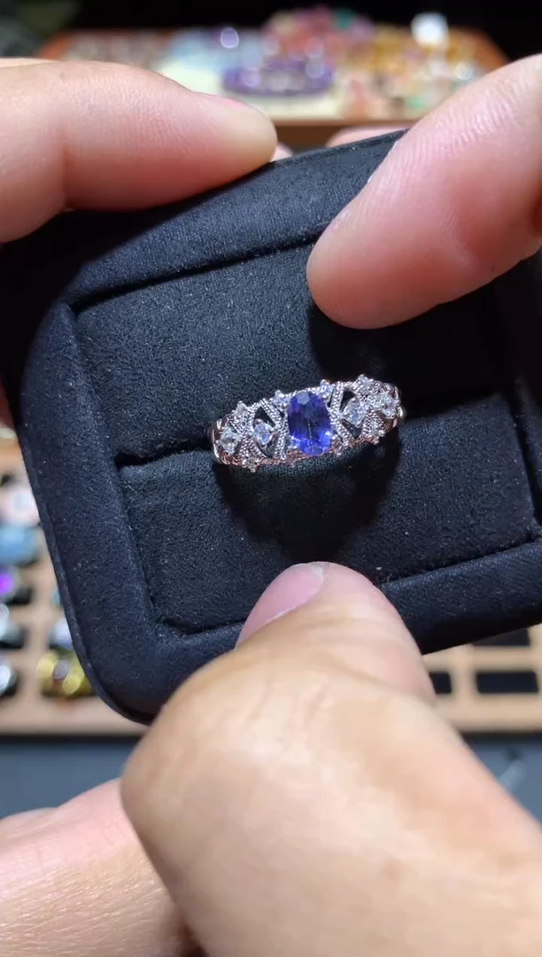 【闪购商品】坦桑石戒指未镶嵌K42【多样性发其一】