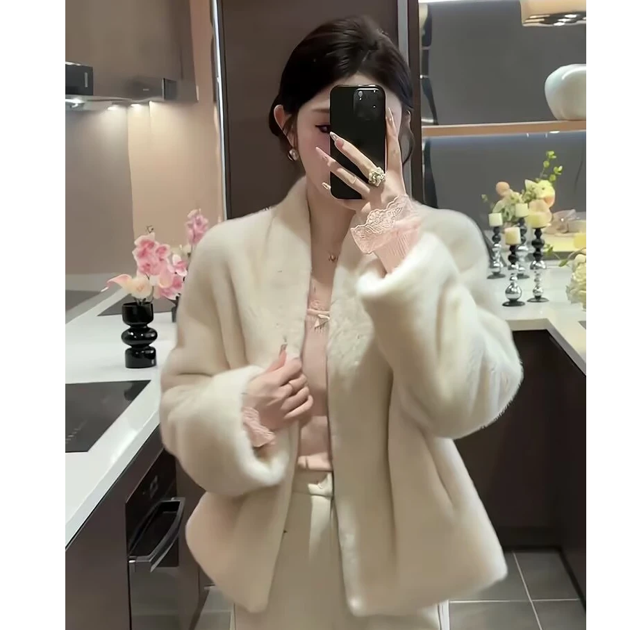 2024秋冬加厚V领仿水貂绒毛毛外套皮毛一体环保女外套