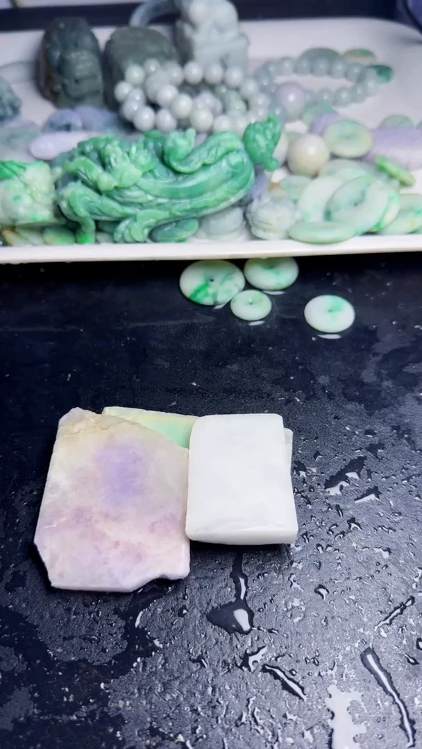 颈饰未镶嵌翡翠082