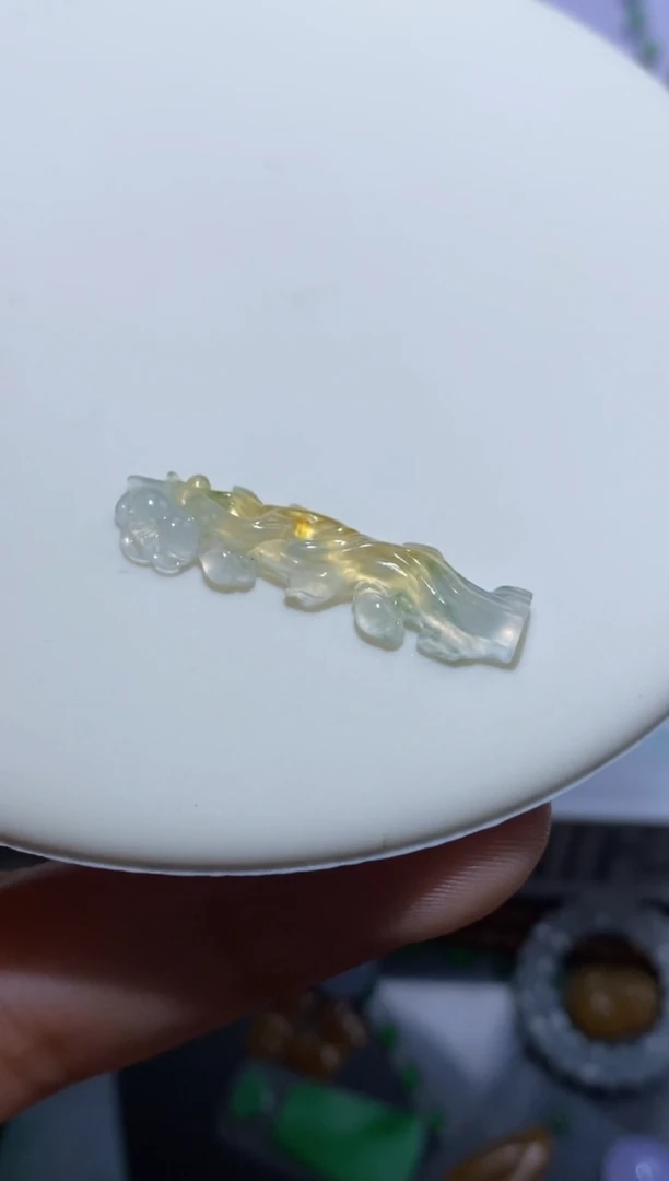 未镶嵌定制翡翠翡翠
