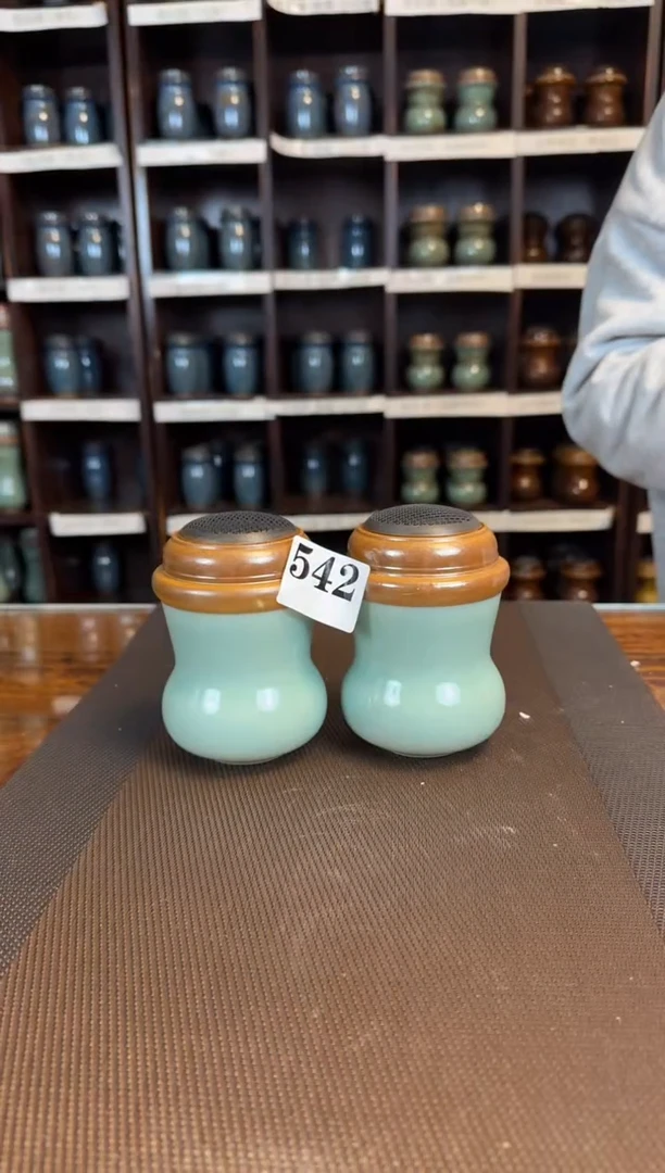 【闪购商品】天青色  炮筒   一只   542