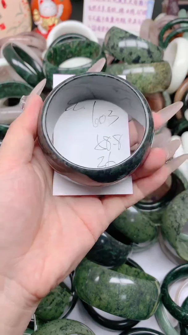石英质玉手镯未镶嵌603