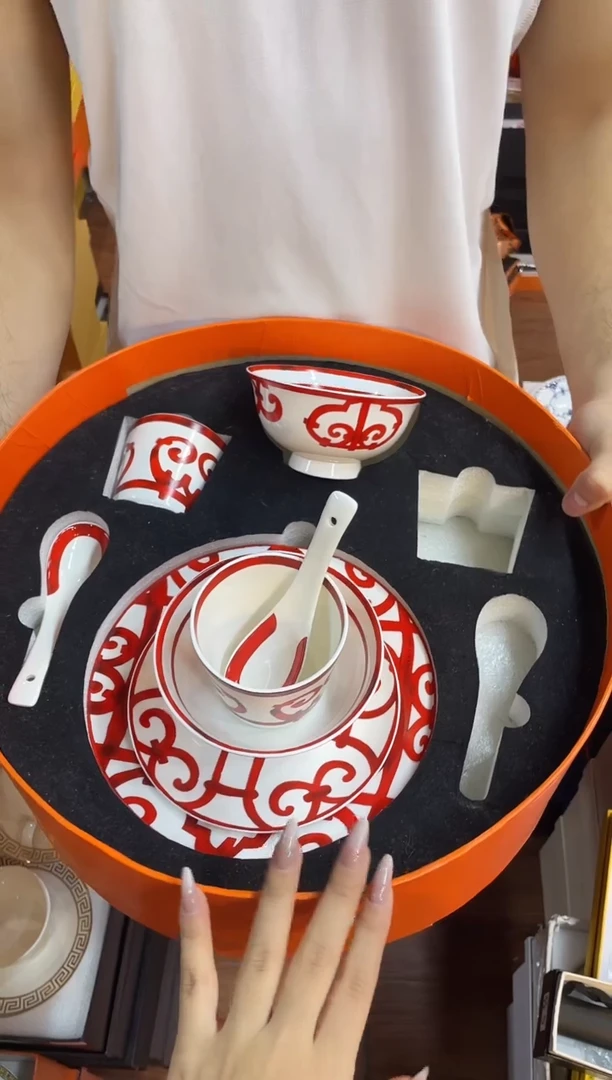 杯鸿辉家品牌瓷器，京东包邮！