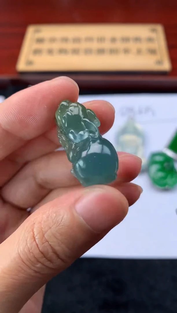 【闪购商品】定制翡翠未镶嵌4070毛货不退不换