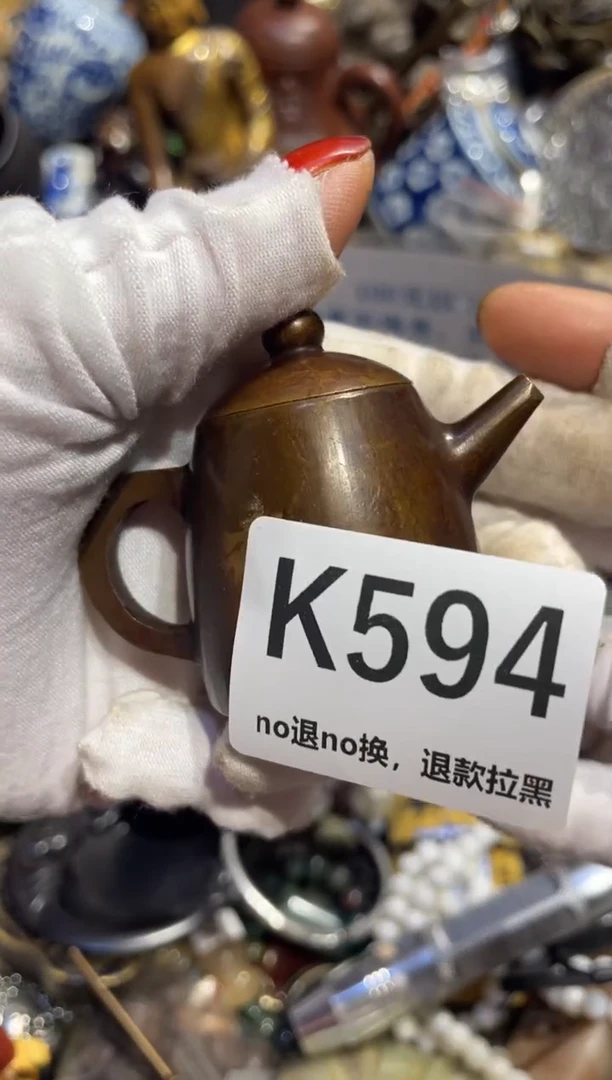 瓷片小*表姐直播所见所得