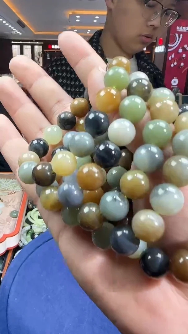 未镶嵌和田玉挂件【陆1225】57 7023 多样性发其一