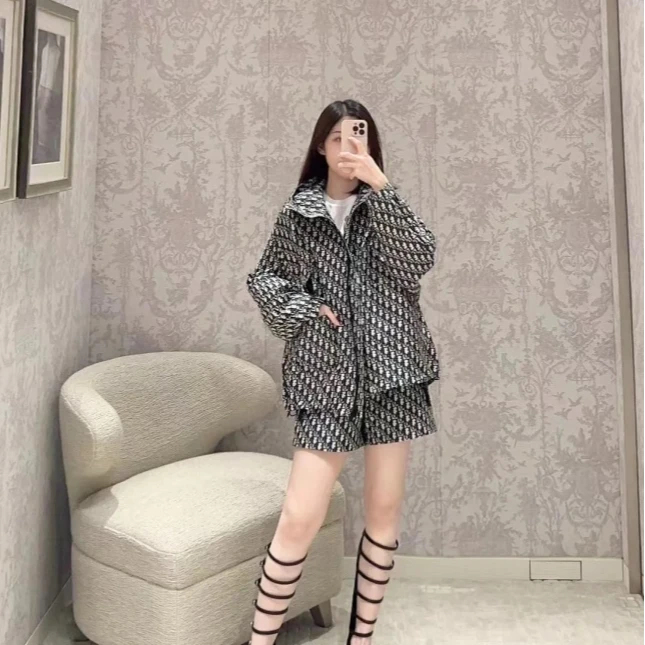 99新 DIOR/迪奥 老花满印冲锋衣 M 15229193