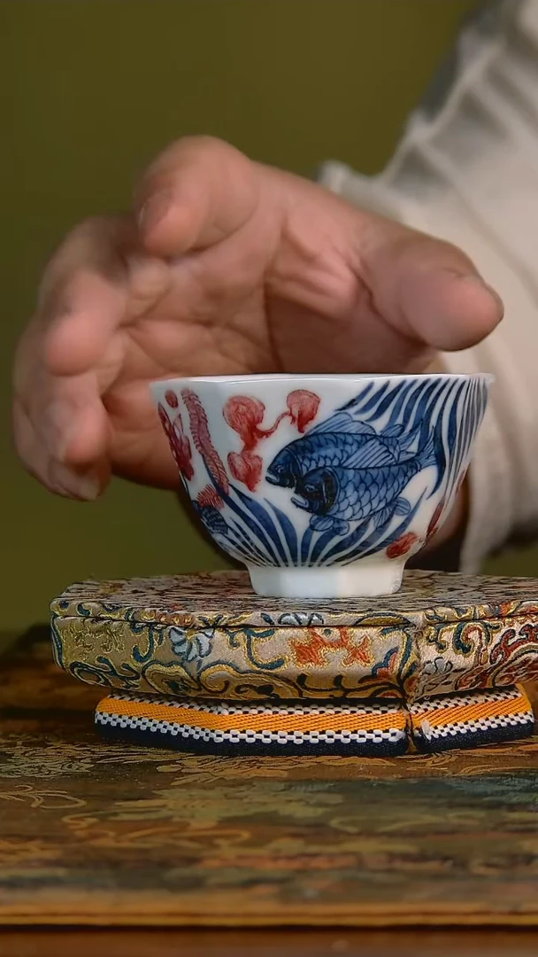 杯手工手绘杯杯很美丽