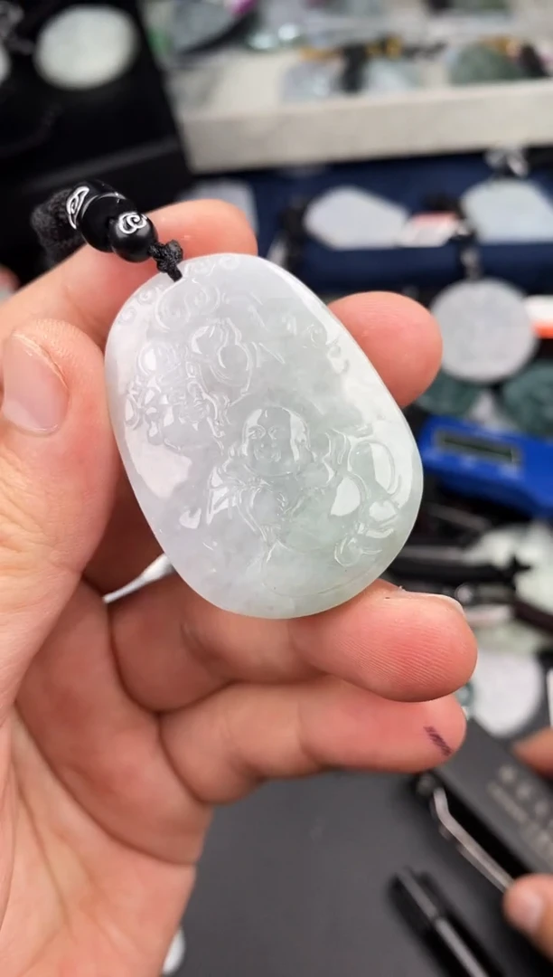 【闪购商品】翡翠颈饰未镶嵌  天然翡翠，一物一图