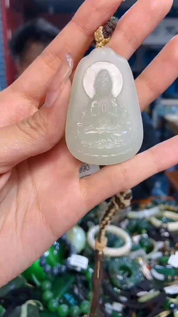 未镶嵌和田玉挂件1