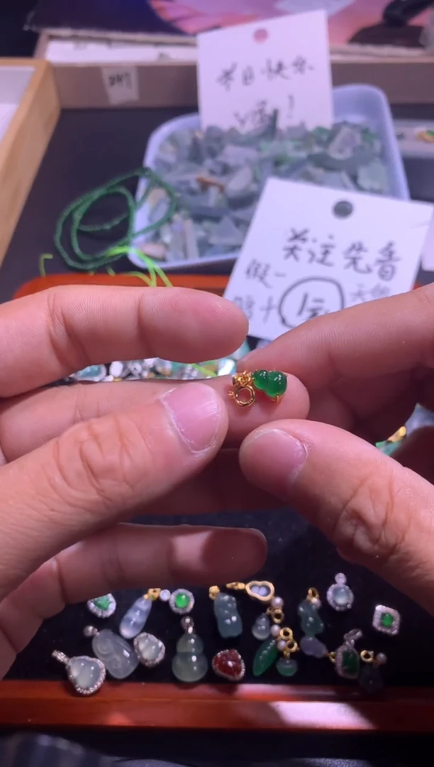 翡翠银S925镶嵌吊坠(不含链)1