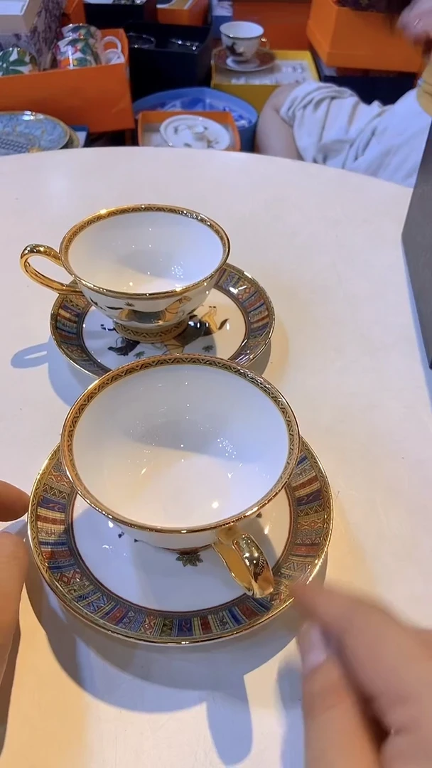 杯鸿辉家品牌瓷器，京东包邮！
