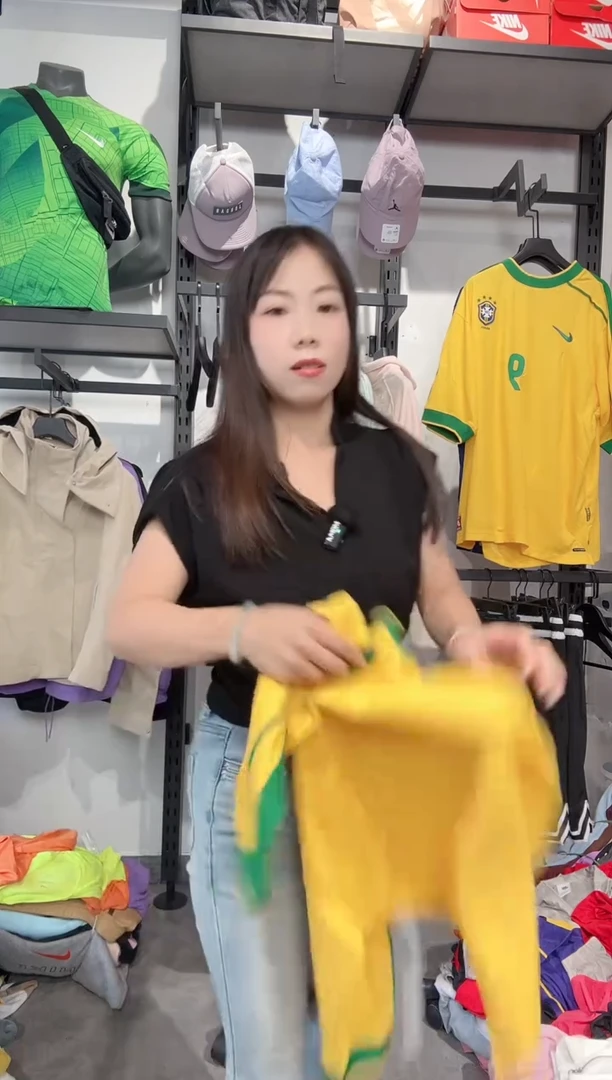 1192 编码 瑕疵款直播间过款为准 尺码M