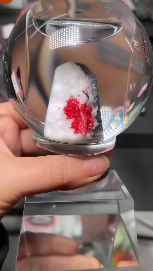 天然辰砂朱砂晶体随型毛料水晶球摆件122604