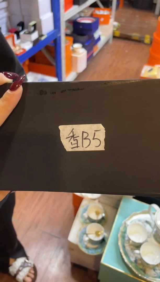 杯鸿辉家品牌瓷器，京东包邮！