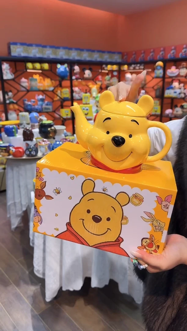 瓷片@@维尼熊陶瓷水壶（礼盒）