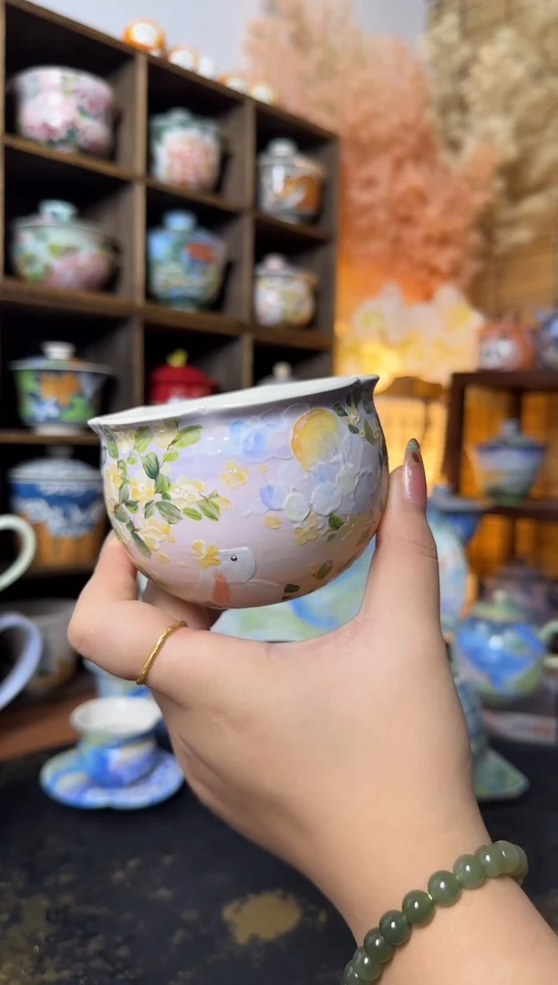 石一桂花玉兔花口手握杯