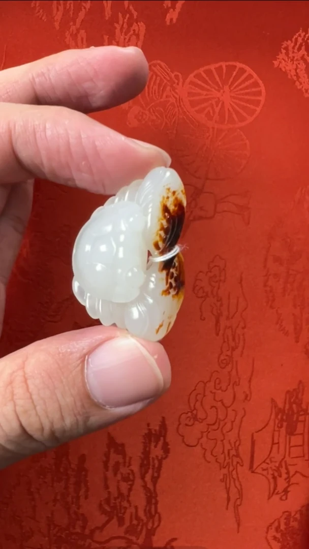 【闪购商品】和田玉挂件未镶嵌白玉老熟八方来财