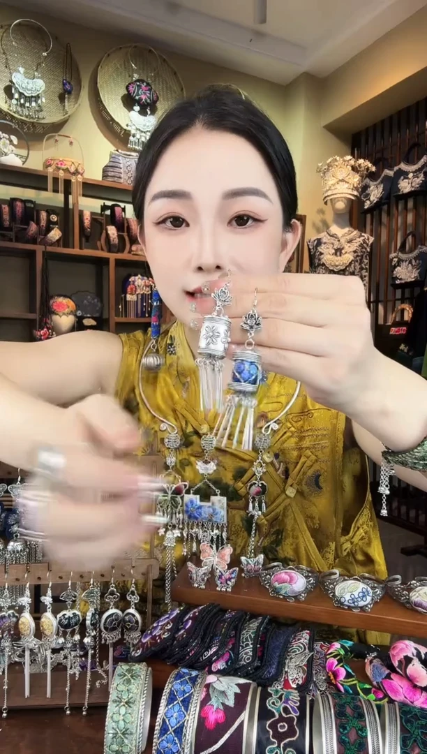 刺绣非遗刺绣民族风饰品