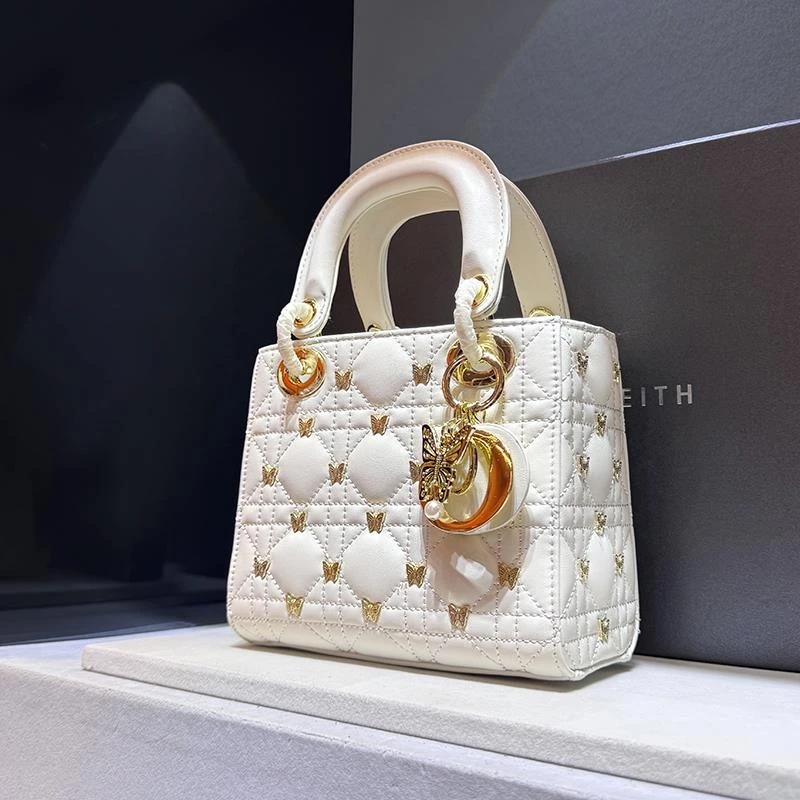 香港品牌手提包包女2025新款气质菱格戴妃包轻奢时尚单肩手拎包女