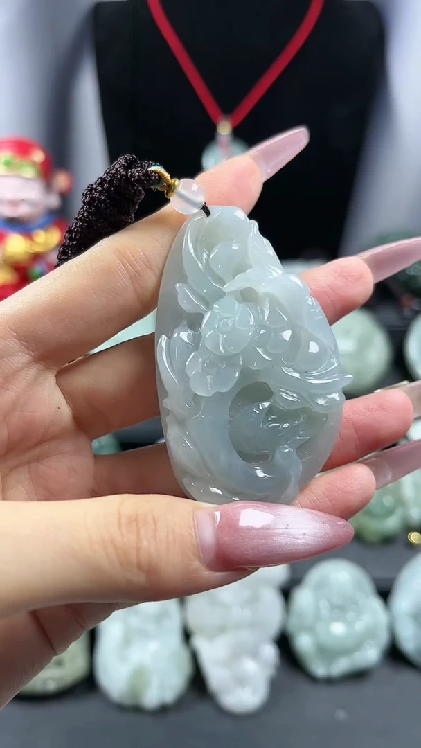 【闪购商品】翡翠颈饰未镶嵌喜鹊喜上眉梢