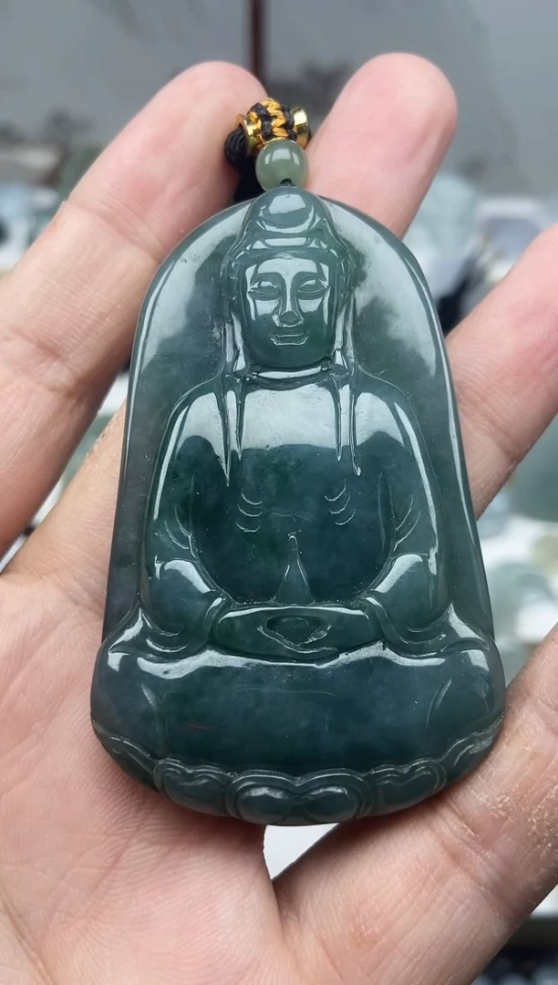 颈饰未镶嵌翡翠东**R素衣观音