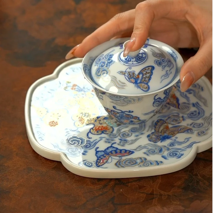 青花珐琅云梦华蝶三才盖碗LQ5302