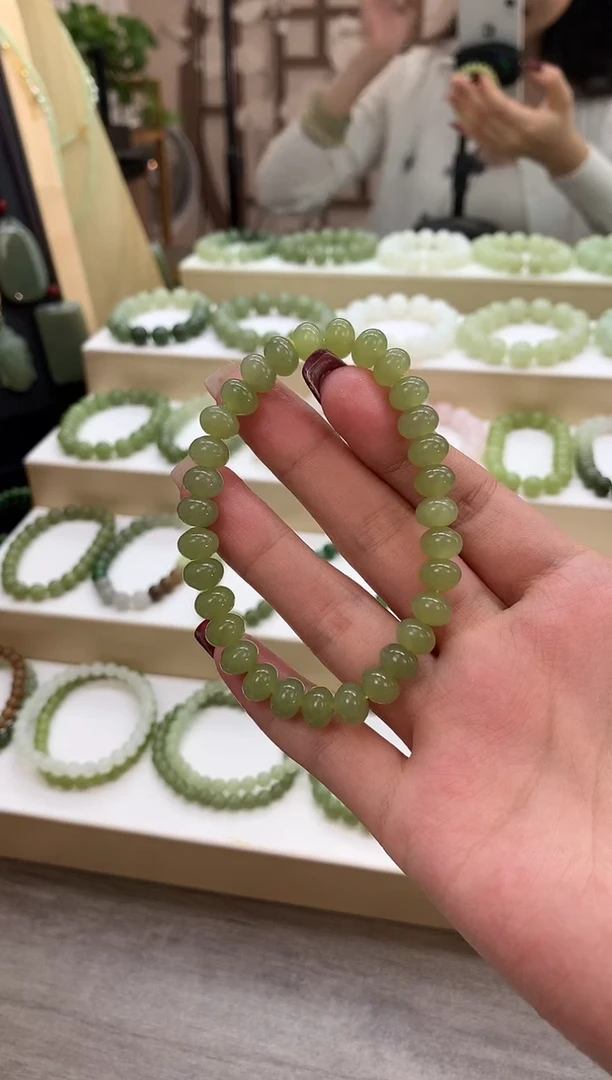 未镶嵌手串和田玉?****️黄口算盘珠