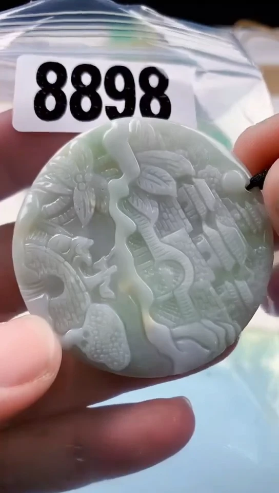 【闪购商品】翡翠挂件未镶嵌天然翡翠吊坠挂件