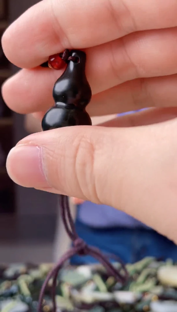 颈饰未镶嵌和田玉拍一发一，多样性发货