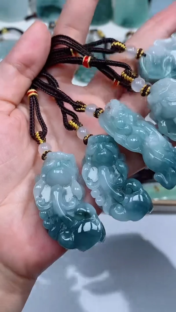 颈饰未镶嵌翡翠吊坠团购多样性发一件