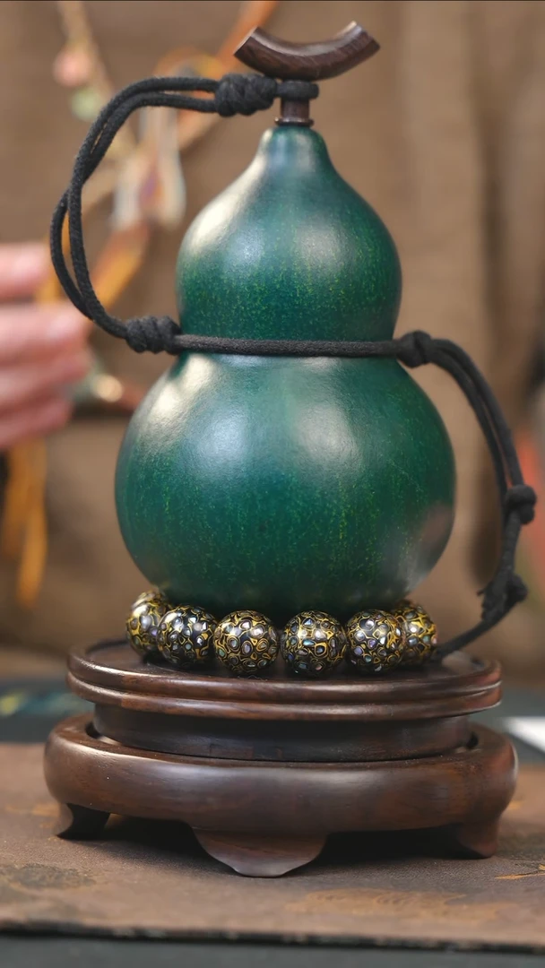 【闪购商品】Yi210大漆酒葫芦不包手串及旋转底座