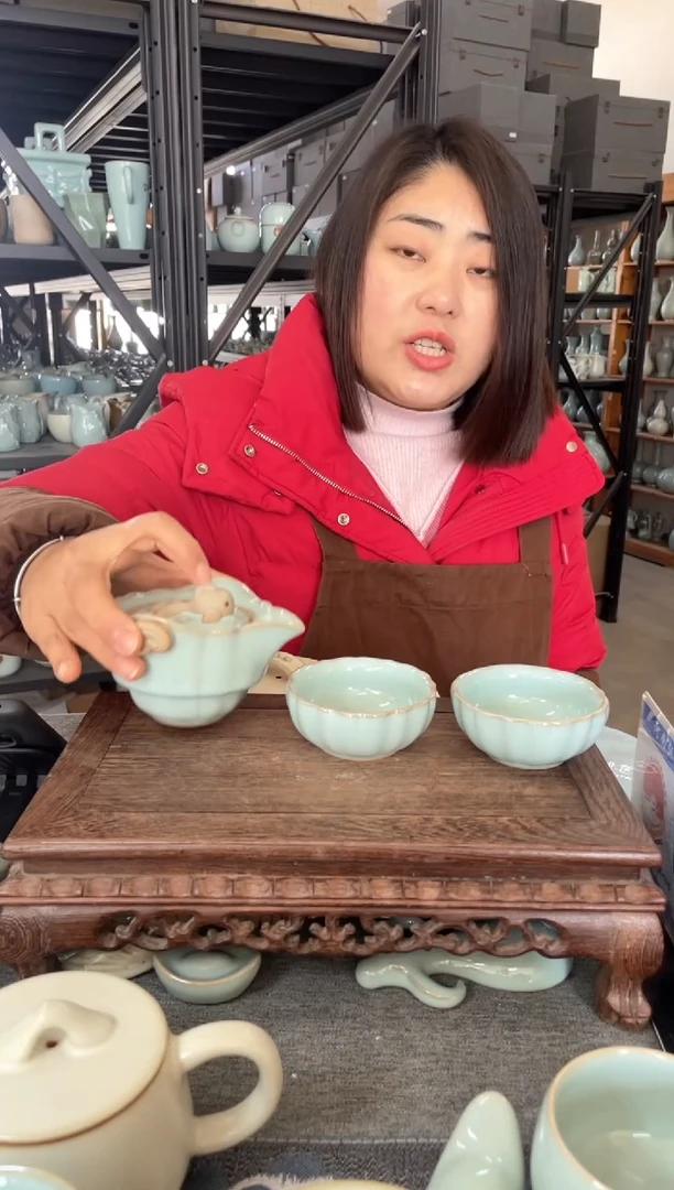 【闪购商品】其他天青金鱼快客杯。。。