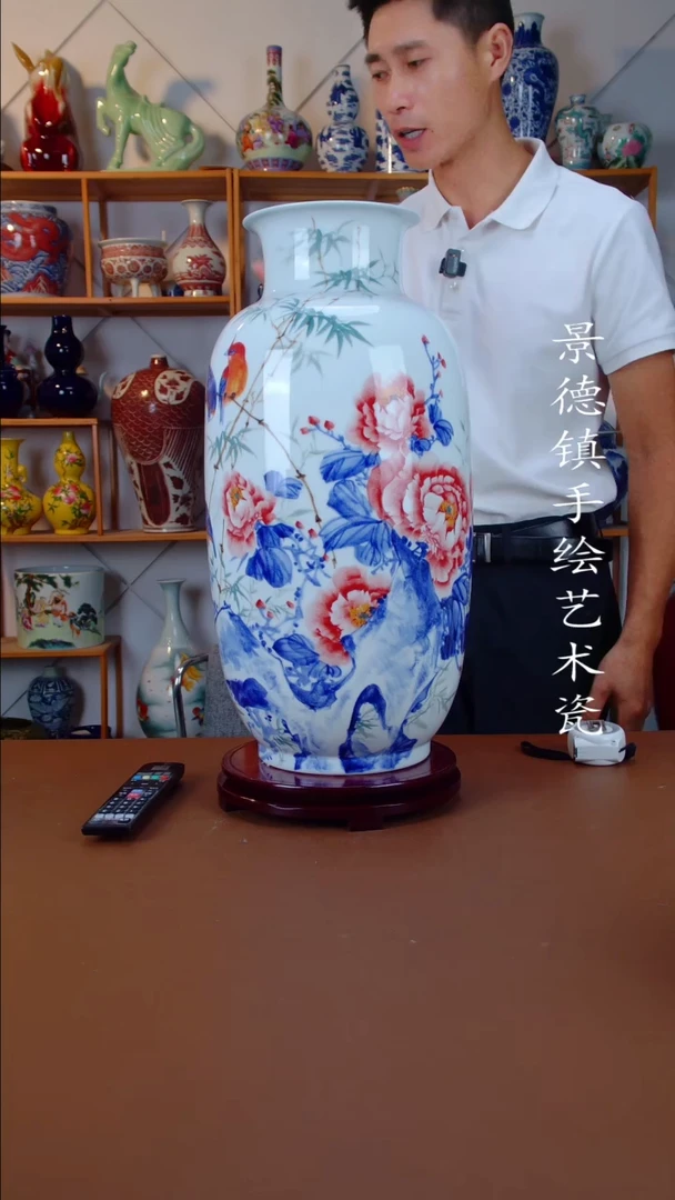 现代景德镇手工手绘陶瓷摆件39