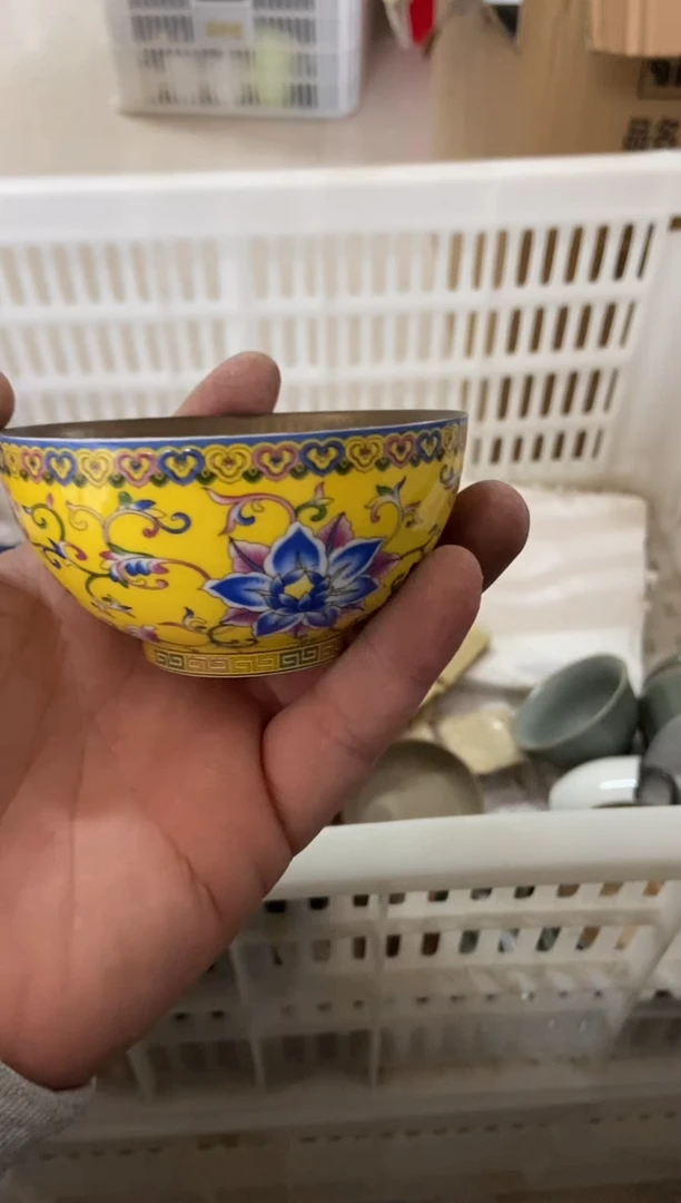 杯无运费险有瑕疵的摄影的产品有使用过的痕迹有点脏介意勿拍