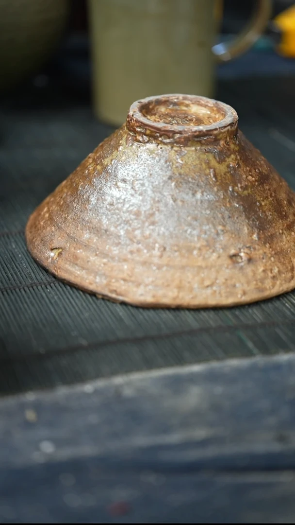 浪鬼家釉绘柴烧碗