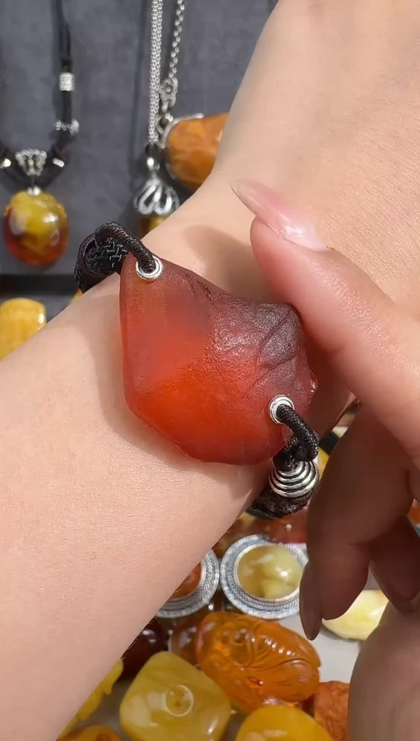 裸石琥珀未镶嵌琥珀