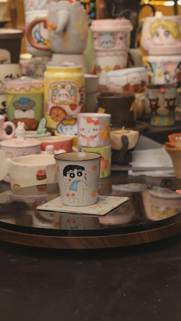 景德镇釉下彩绘设计师款式陶瓷