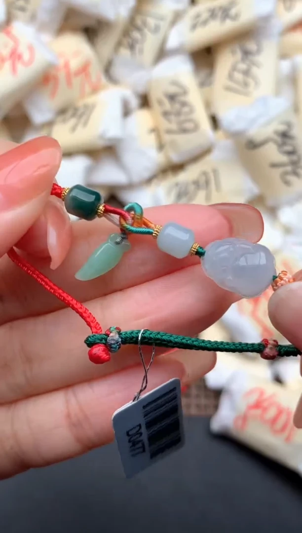 未镶嵌挂件翡翠一