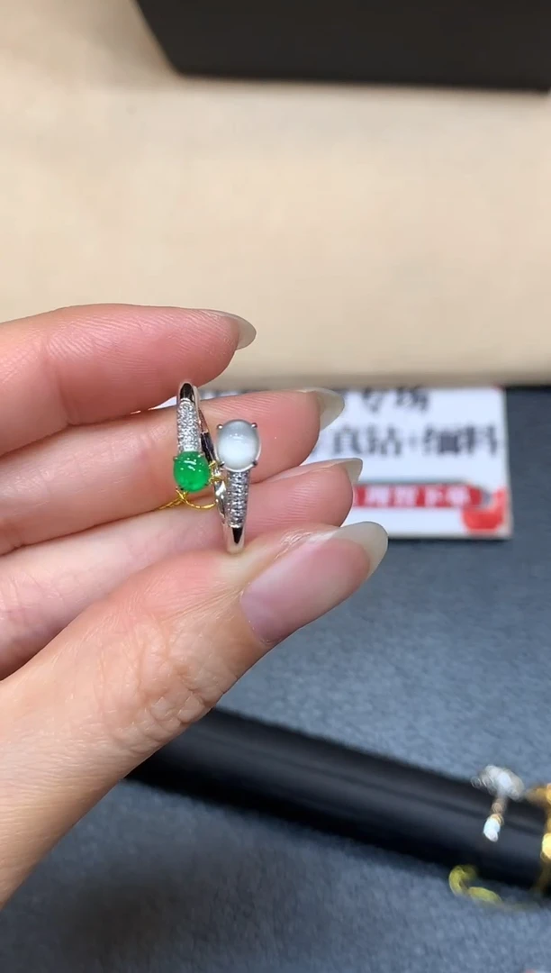 18K金镶嵌戒指翡翠11号【无鉴赏期】蛋面【无服务费