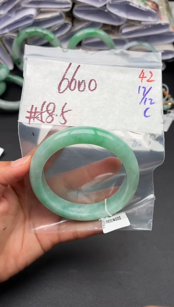 未镶嵌定制翡翠毛货需精细抛光多样性发1件42