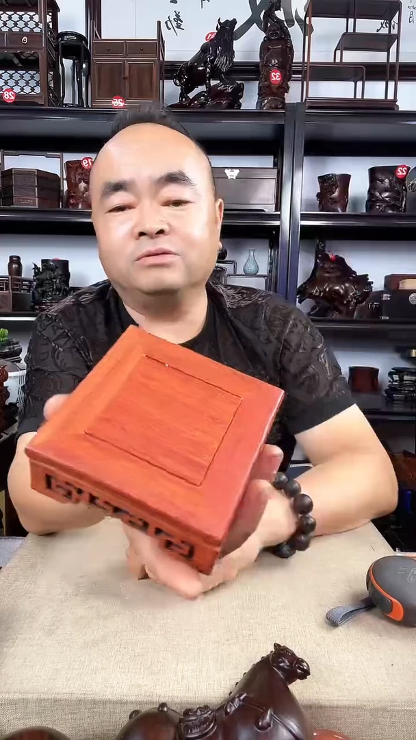 木老李红木工艺品