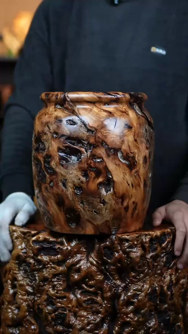 枣木百年鸡心枣木画缸（高26）