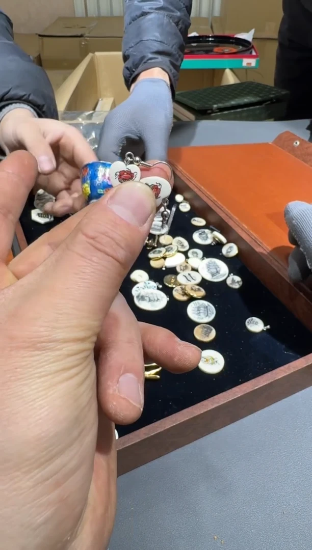 【闪购商品】杯小四孤品收藏中古品2个