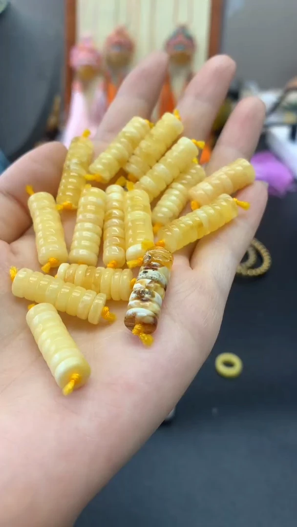 未镶嵌琥珀珠宝奇石2600多样性发其一默认有瑕