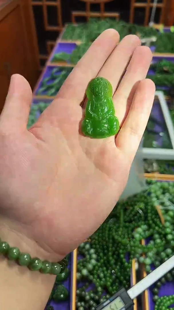 手串未镶嵌和田玉观音